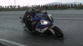 BMW S1000RR front