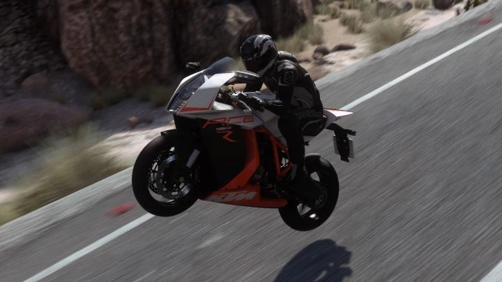 KTM RC8 RC8R 2009-2013 サービスマニュアル　CD-R KTM RC8 RC8R 2009-2013 サービスマニュアル CD-R KTM RC8R