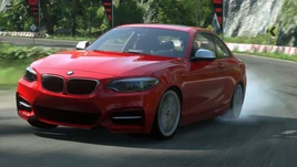 BMW M235i front