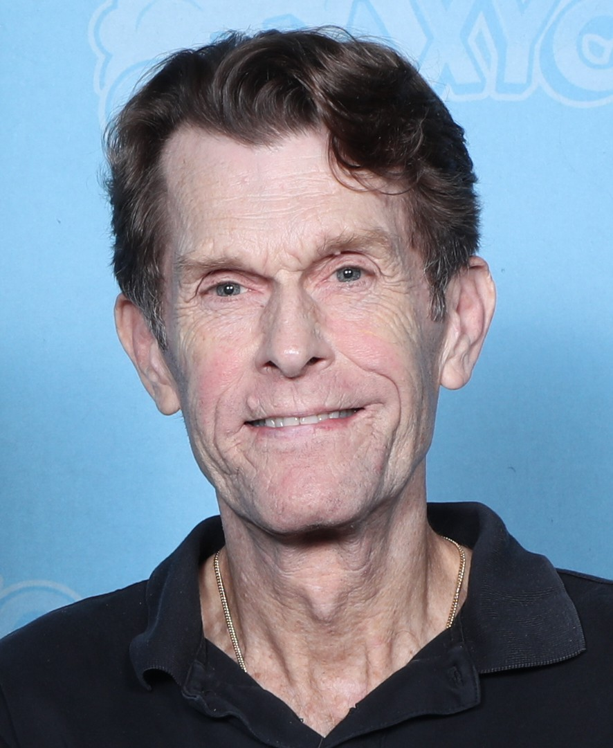 Kevin Conroy, Dubbing Wikia