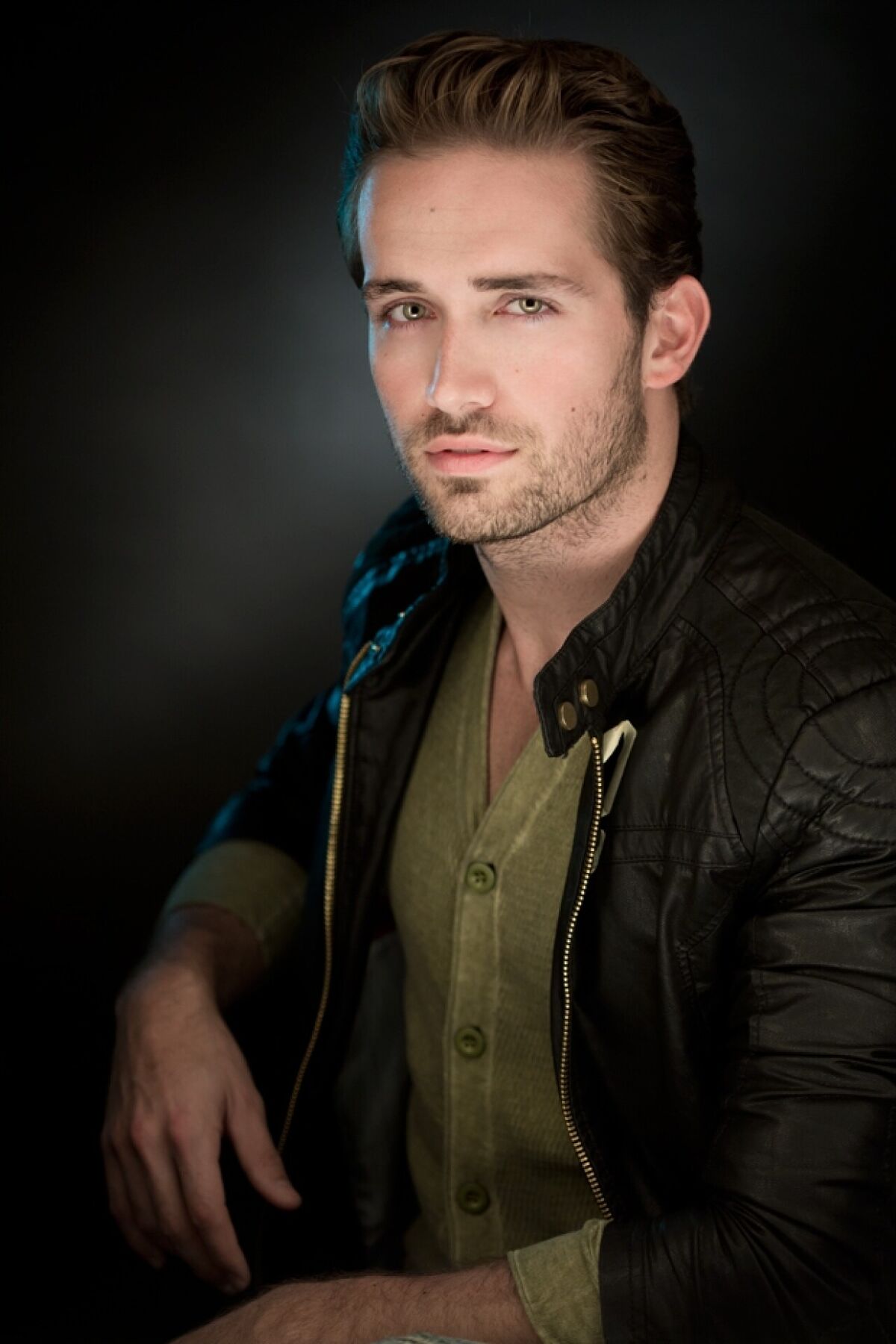 Mauricio Henao | Dublapédia | Fandom