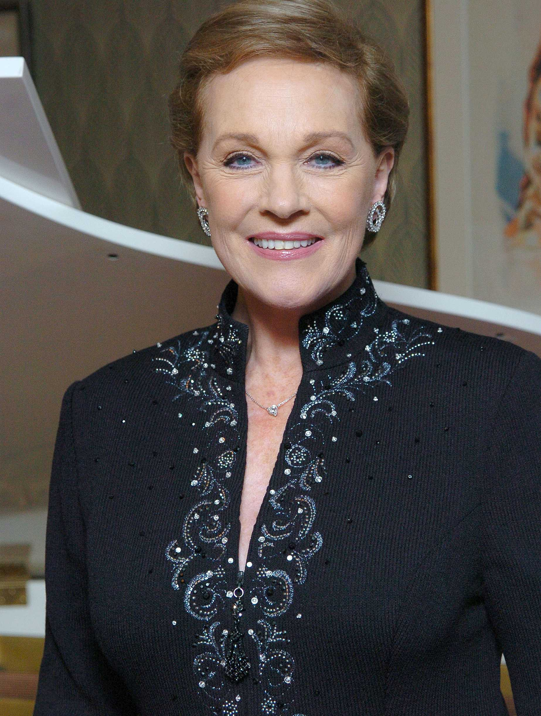 Julie Andrews, Dublapédia