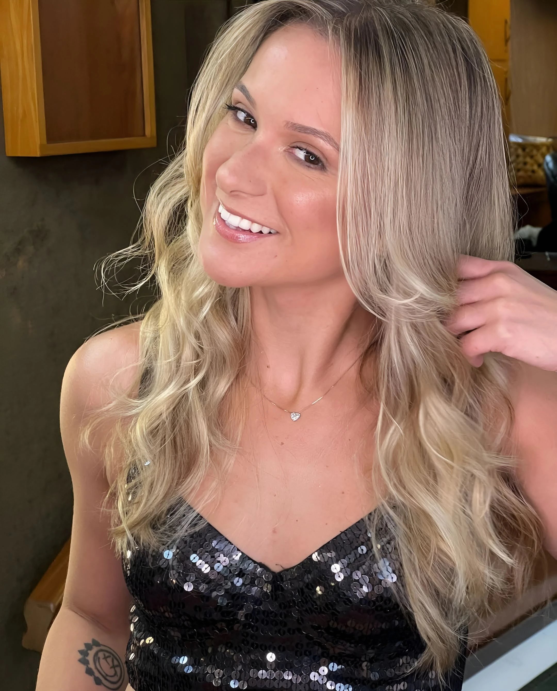 Bruna Laynes | Dublapédia | Fandom, image size:2160x2680