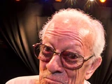 Domício Costa