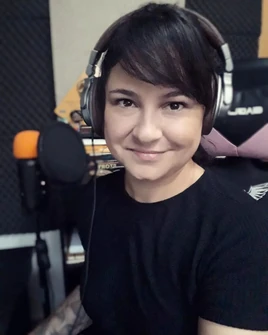Shallana Costa (Dubladora)