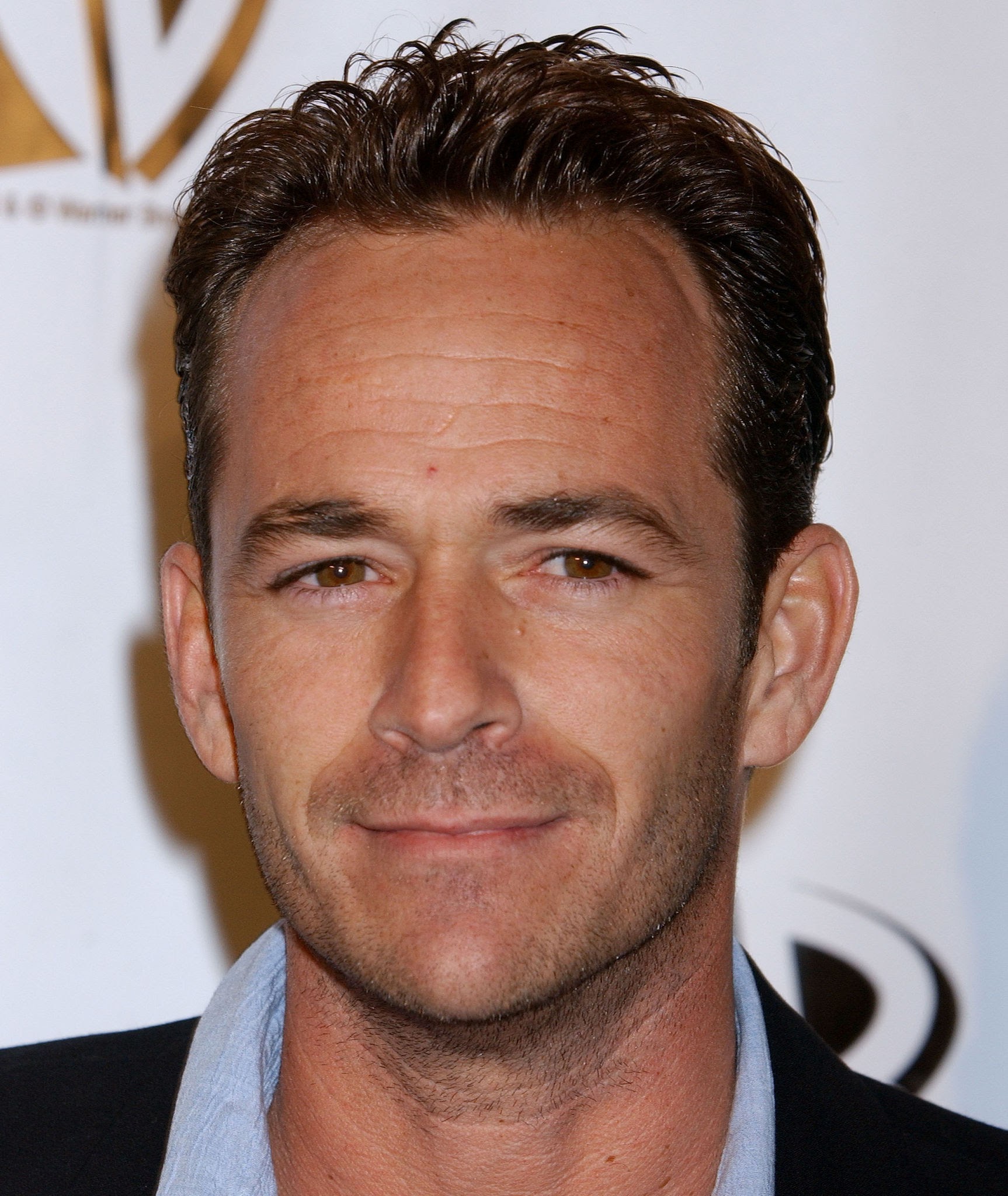 Personagens Com os Mesmos Dubladores! on X: - Luke Perry (RIP