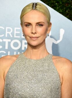 Charlize-theron-joias-sag-awards-getty.jpg