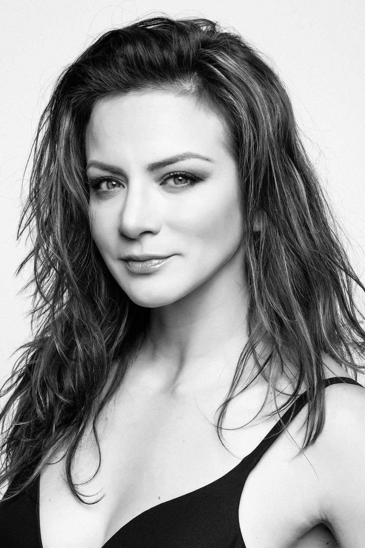 Silvia Navarro | Wiki Dublagem | Fandom