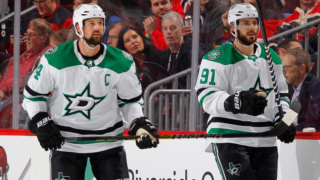 Tyler Seguin scores 4 goals, Jamie Benn has 6 points in blowout win 