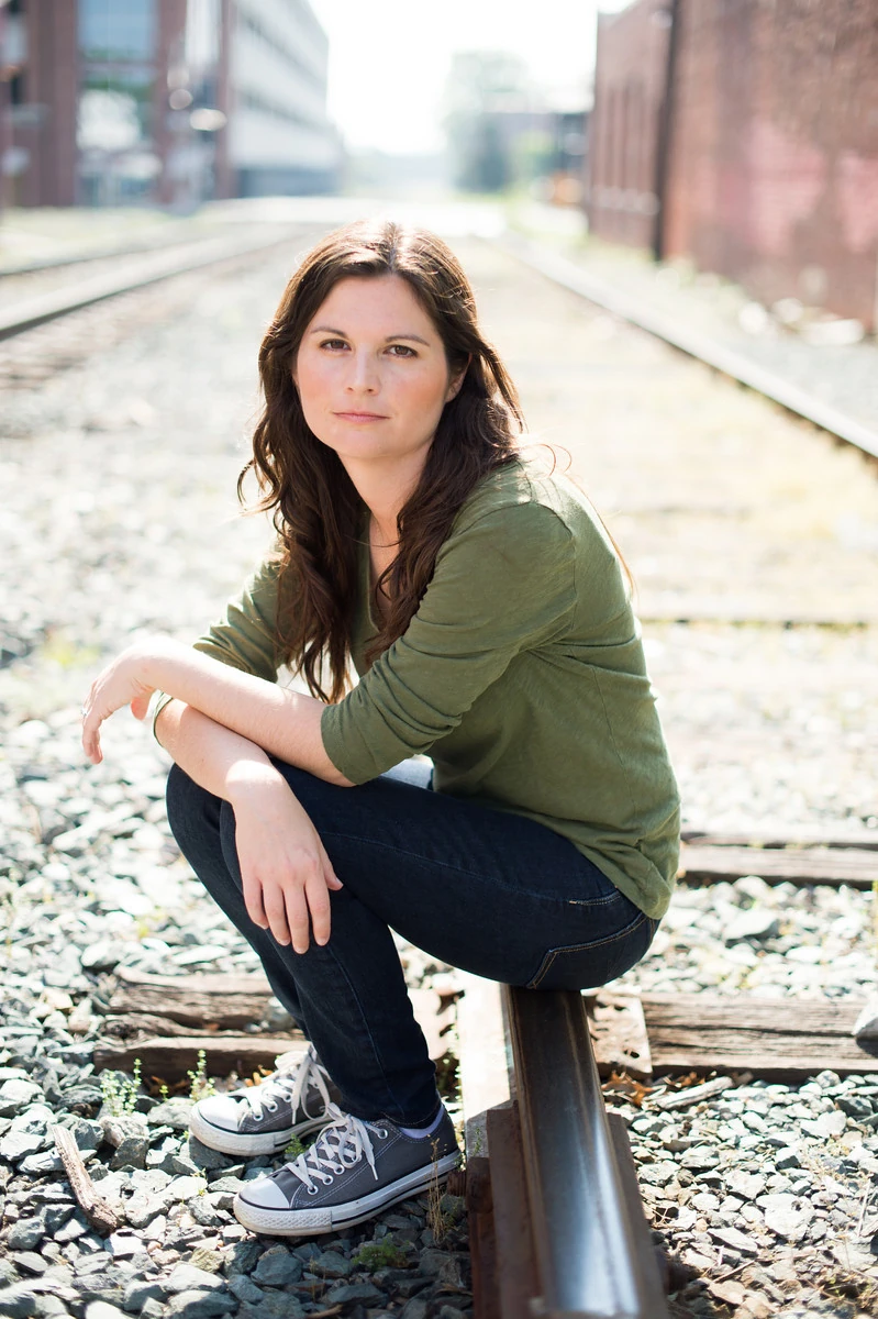 Lisa Jakub Independence Day