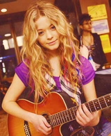 Michelle 0.jpg (142 KB)