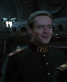 Richard Jordan as Duncan Idaho