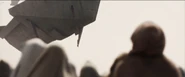 Atreides ship quietly and gently descending with the aid of suspensor technology (Dune, 2021)