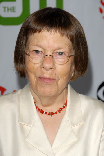 Linda Hunt