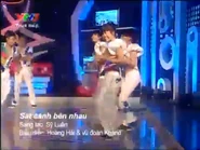 Sát cánh bên nhau - Sáng tác: Sỹ Luân, Biểu diễn: Hoàng Hải và vũ đoàn KBand