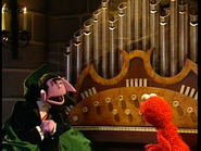 Elmo Says BOO! 247
