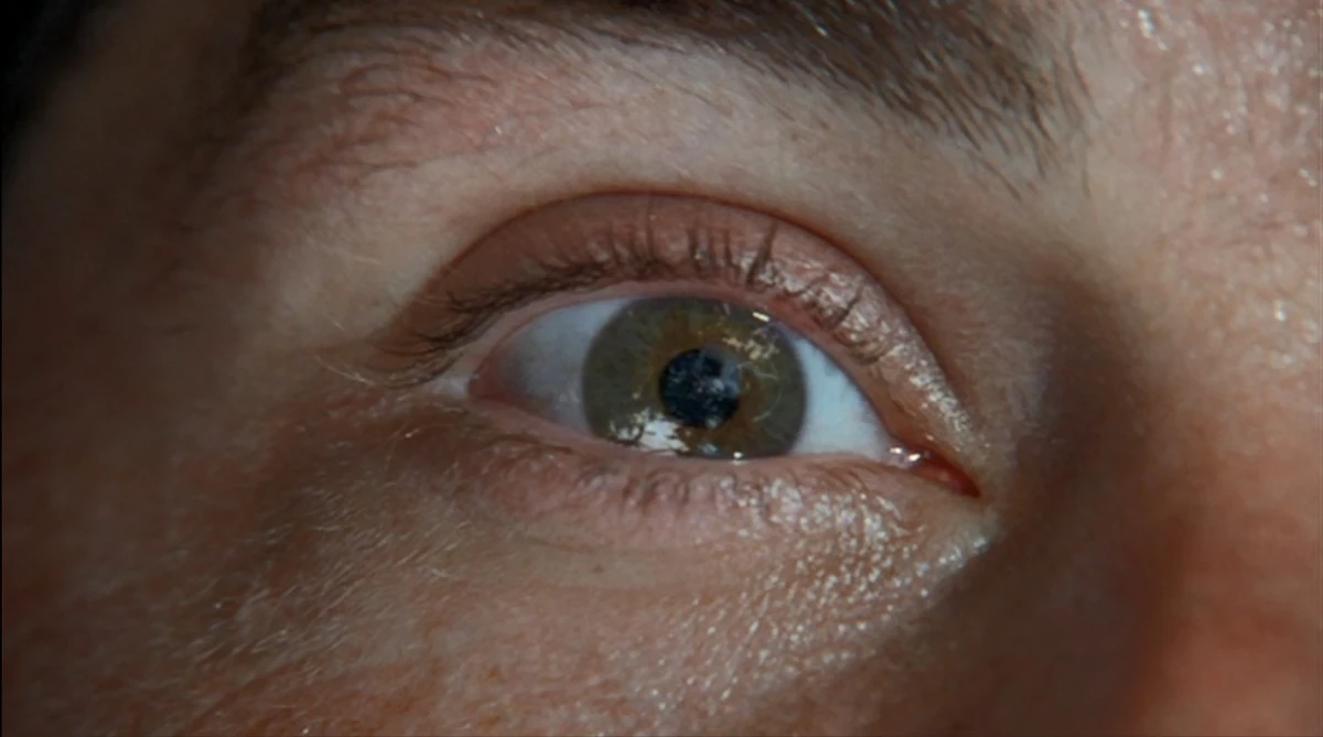 Lost: The Complete First Season | DVD Database | Fandom