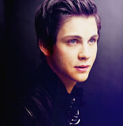 Logan lerman Logan 1