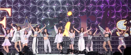 E-girls (11 member line-up)