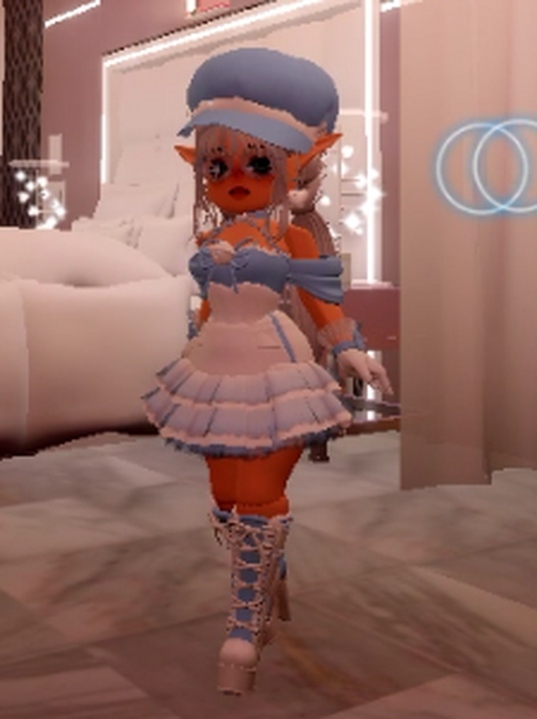 Cheap Realistic Girl Outfit (sorry for the blurry image, im not good at  making outifts) : r/RobloxAvatars