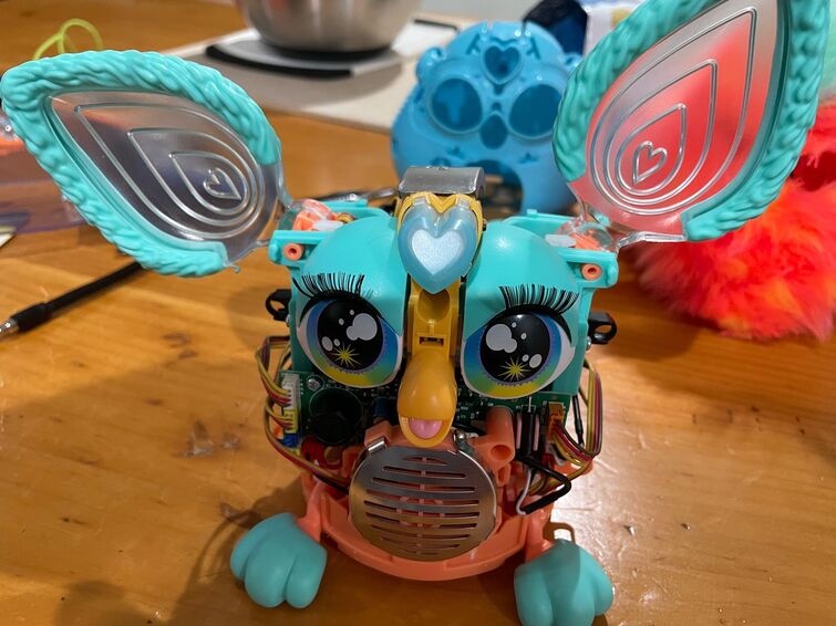 Oh No! 2023 Furby has been Skinned!