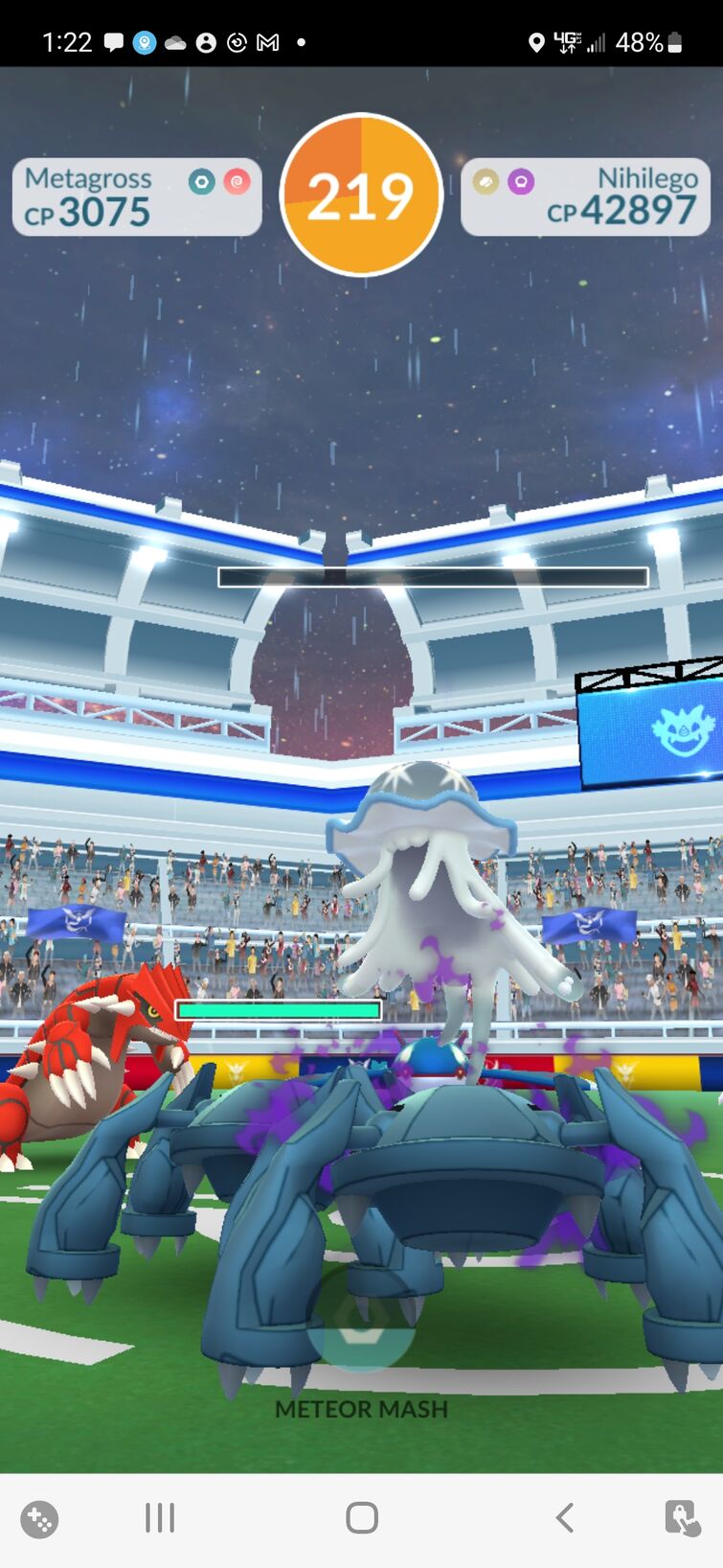 Nihilego acidentalmente substitui Guzzlord em Pokémon GO Raids