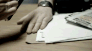 Tumblr n5d5v7cltZ1tbvt6so1 400-1-.gif