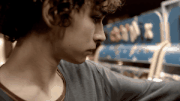 Tumblr n6ile83tQg1txewd5o4 400-1-.gif