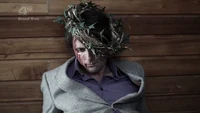 Elliot's dead body.