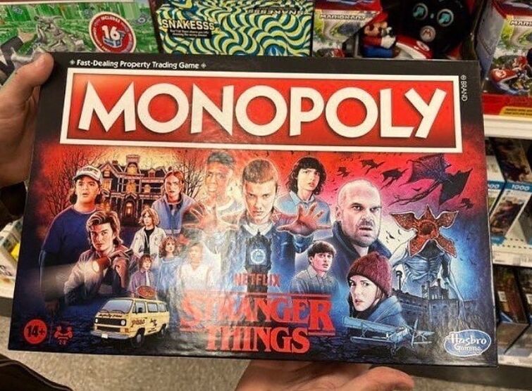 Monopoly stranger cheap things chile