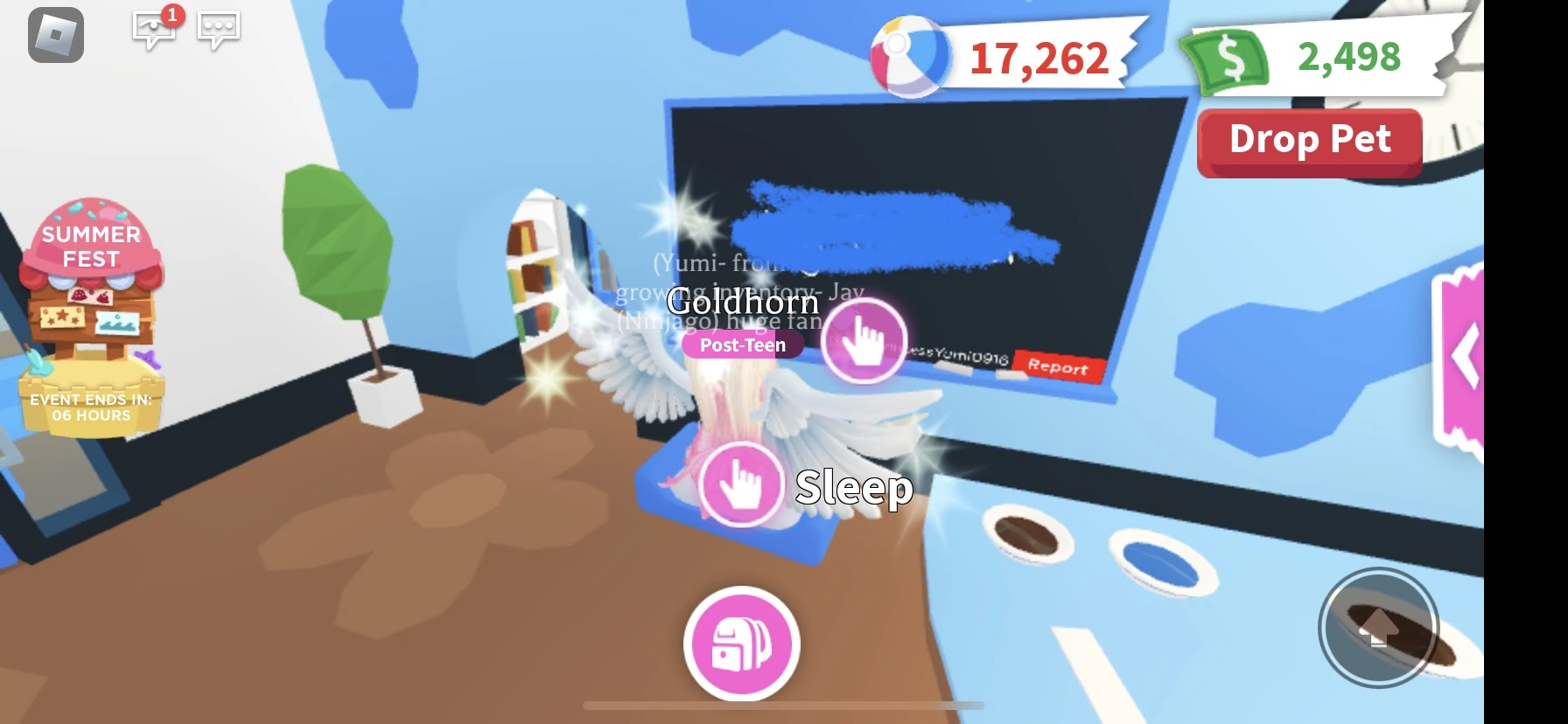 What do u think I wrote on this whiteboard in Adopt Me Fandom