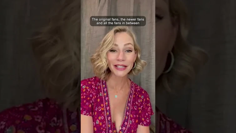 Join us in celebrating 25 years of #DawsonsCreek today with a few familiar faces from Capeside!