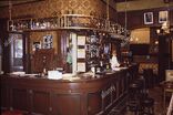 Queen Vic Interior (February 1986)