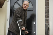 Eastenders-max-home-wk48-431x300