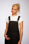 Lola Pearce (2019)