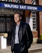 Leslie-Grantham-news-EastEnders-1379733.jpg (362 KB) Den Watts (2003)