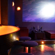 RR7.jpeg (29 KB) VIP Room (2007)