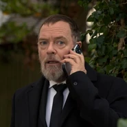 Ian briefly returns after almost two years away (2022)