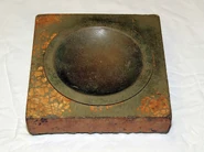 Phil's Ashtray.jpg (633 KB) Phil's Ashtray - used by Steve Owen to kill Saskia Duncan.