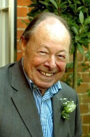 Bill Treacher actor
