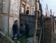 5 Albert Square - Squatters evicted in drugs raid (7 January 1988)
