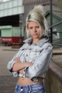 Lola Pearce (2011)