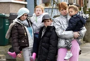 Whitney Dean, Bianca Jackson, Liam Butcher, Tiffany Dean and Morgan Jackson-King (2008)