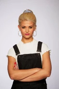 Lola Pearce (2019)