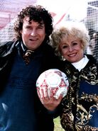 Nigel Bates and Peggy Mitchell (2 May 1995)