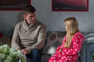 Jack and his daughter.jpg (72 KB) Amy with Jack Branning (2017)