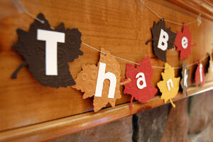 Thanksgiving-leaf-garland