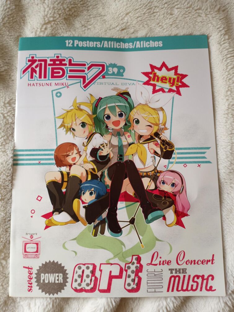 5-below is feeding my vocaloid obsession