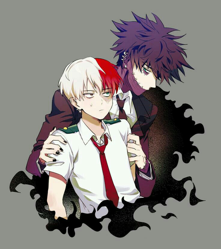 I’m not the only one who thinks Dabi and Todoroki are brothers, right?? 