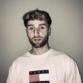 Dom Whiting profile picture